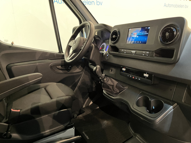 Mercedes-Benz Sprinter 311 CDI L2H2 RWD / Euro 6 / Servicebus / Bott inrichting / 220V / Airco / Oprijplaat / Compressor / CarPlay / Camera - Panelvan: fotoğraf 4 Mercedes-Benz Sprinter 311 CDI L2H2 RWD / Euro 6 / Servicebus / Bott inrichting / 220V / Airco / Oprijplaat / Compressor / CarPlay / Camera - Panelvan: fotoğraf 4