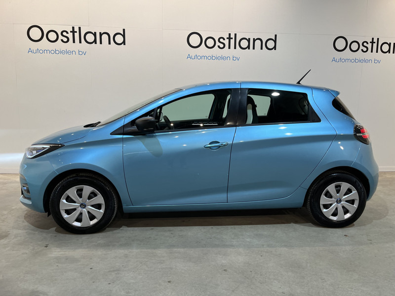 Renault ZOE R110 Life 52 kWh (Accuhuur) / Carplay / Airco / Cruise Control / 100% elektrisch / 31.200 KM !! Prijs ex BTW € 7.850,- - Hatchback: fotoğraf 2 Renault ZOE R110 Life 52 kWh (Accuhuur) / Carplay / Airco / Cruise Control / 100% elektrisch / 31.200 KM !! Prijs ex BTW € 7.850,- - Hatchback: fotoğraf 2