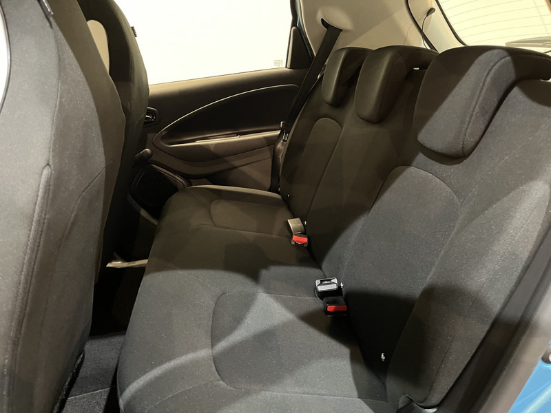 Renault ZOE R110 Life 52 kWh (Accuhuur) / Carplay / Airco / Cruise Control / 100% elektrisch / 31.200 KM !! Prijs ex BTW € 7.850,- - Hatchback: fotoğraf 5 Renault ZOE R110 Life 52 kWh (Accuhuur) / Carplay / Airco / Cruise Control / 100% elektrisch / 31.200 KM !! Prijs ex BTW € 7.850,- - Hatchback: fotoğraf 5