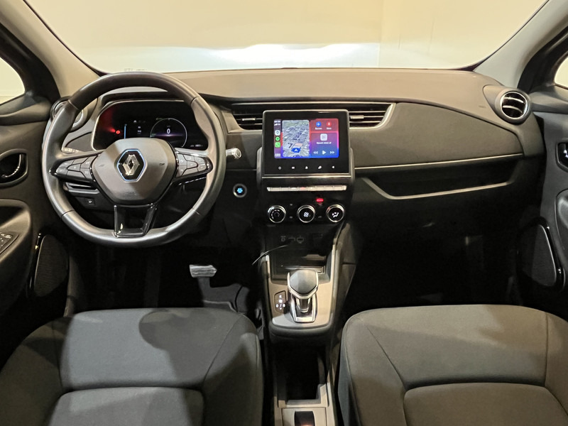 Renault ZOE R110 Life 52 kWh (Incl. Accu) / CarPlay / Airco / Cruise Control / 34.000 KM !! Prijs ex BTW € 11.530,- - Hatchback: fotoğraf 3 Renault ZOE R110 Life 52 kWh (Incl. Accu) / CarPlay / Airco / Cruise Control / 34.000 KM !! Prijs ex BTW € 11.530,- - Hatchback: fotoğraf 3