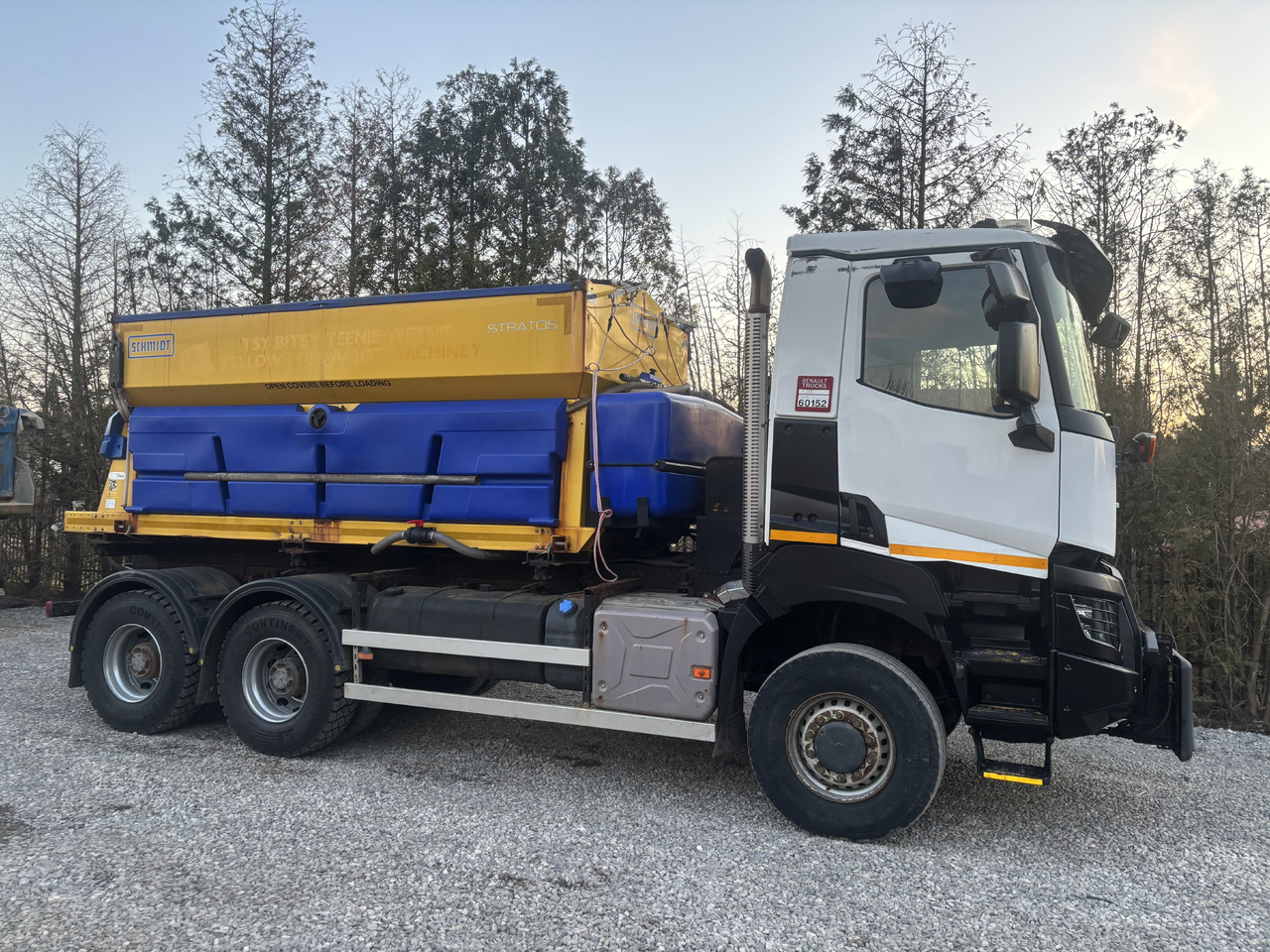 RENAULT K380 6x6 K380 6x6 SCHMIDT STRATOS III GRITTER/SPREADER PLOUGH - Kar küreme aracı: fotoğraf 4 RENAULT K380 6x6 K380 6x6 SCHMIDT STRATOS III GRITTER/SPREADER PLOUGH - Kar küreme aracı: fotoğraf 4