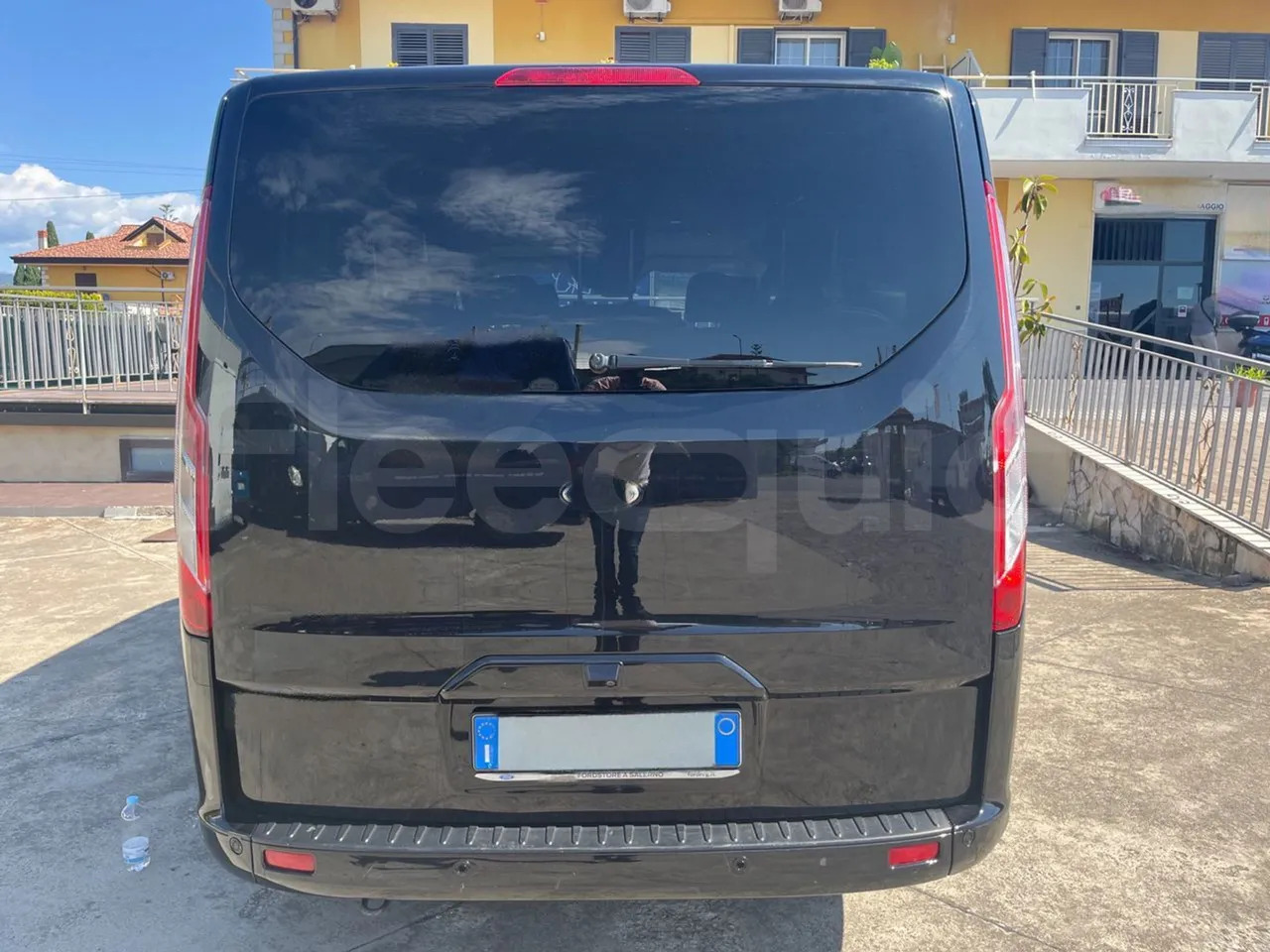 Ford Tourneo Custom - Minibüs, Minivan: fotoğraf 5 Ford Tourneo Custom - Minibüs, Minivan: fotoğraf 5