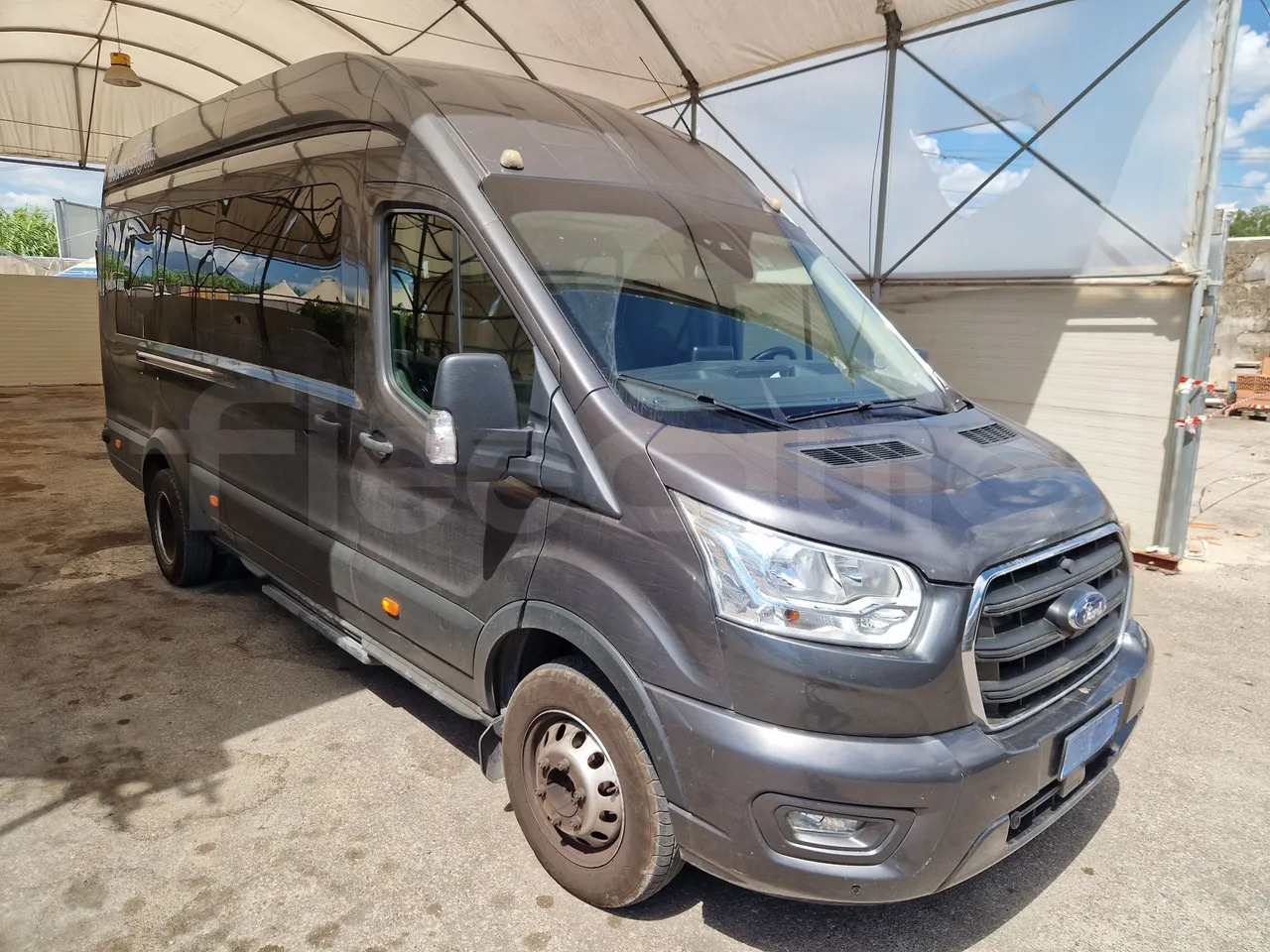 Ford Transit - Şehirlerarası otobüs: fotoğraf 1 Ford Transit - Şehirlerarası otobüs: fotoğraf 1