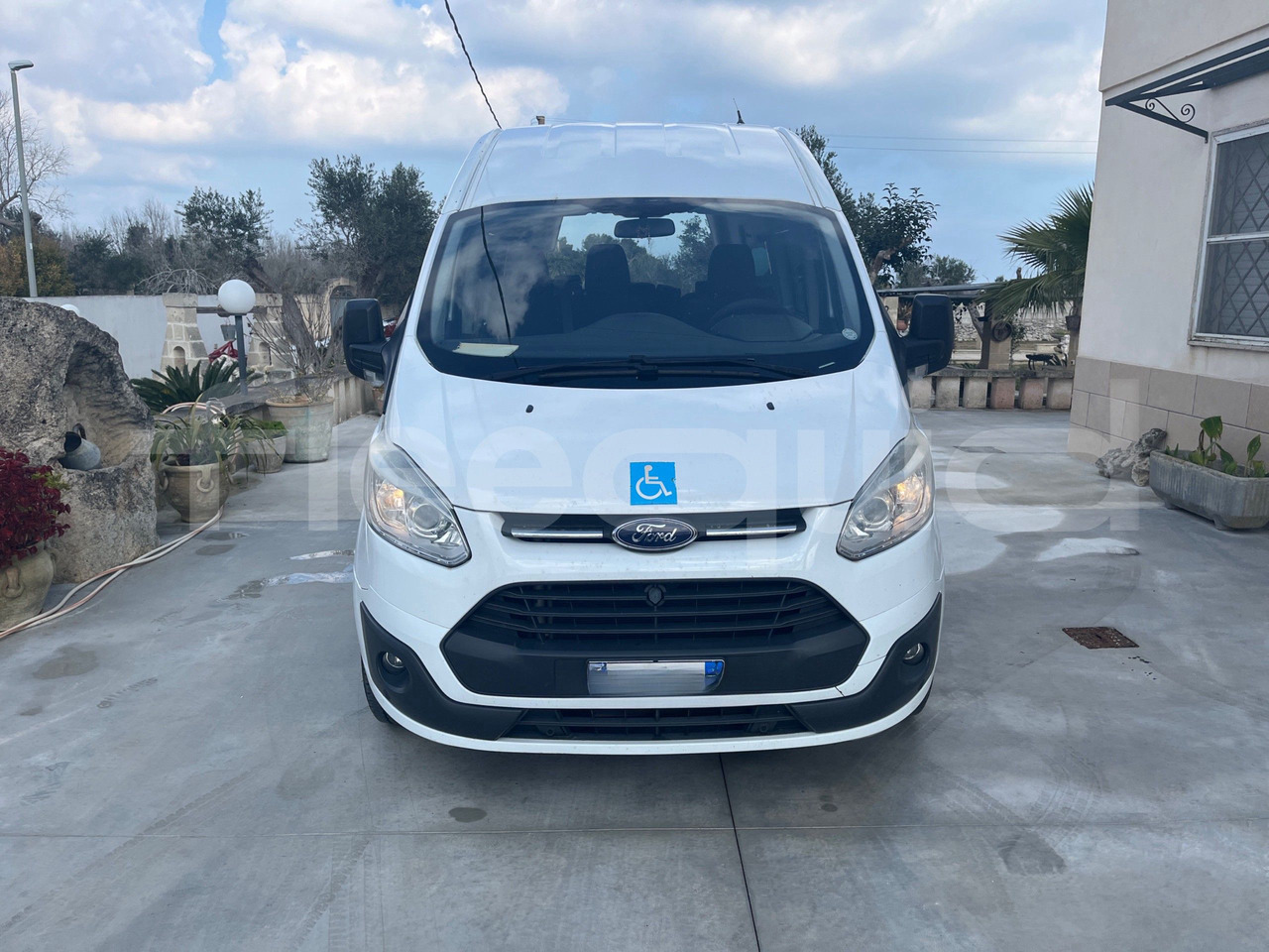 Ford Transit - Turistik otobüs: fotoğraf 2 Ford Transit - Turistik otobüs: fotoğraf 2