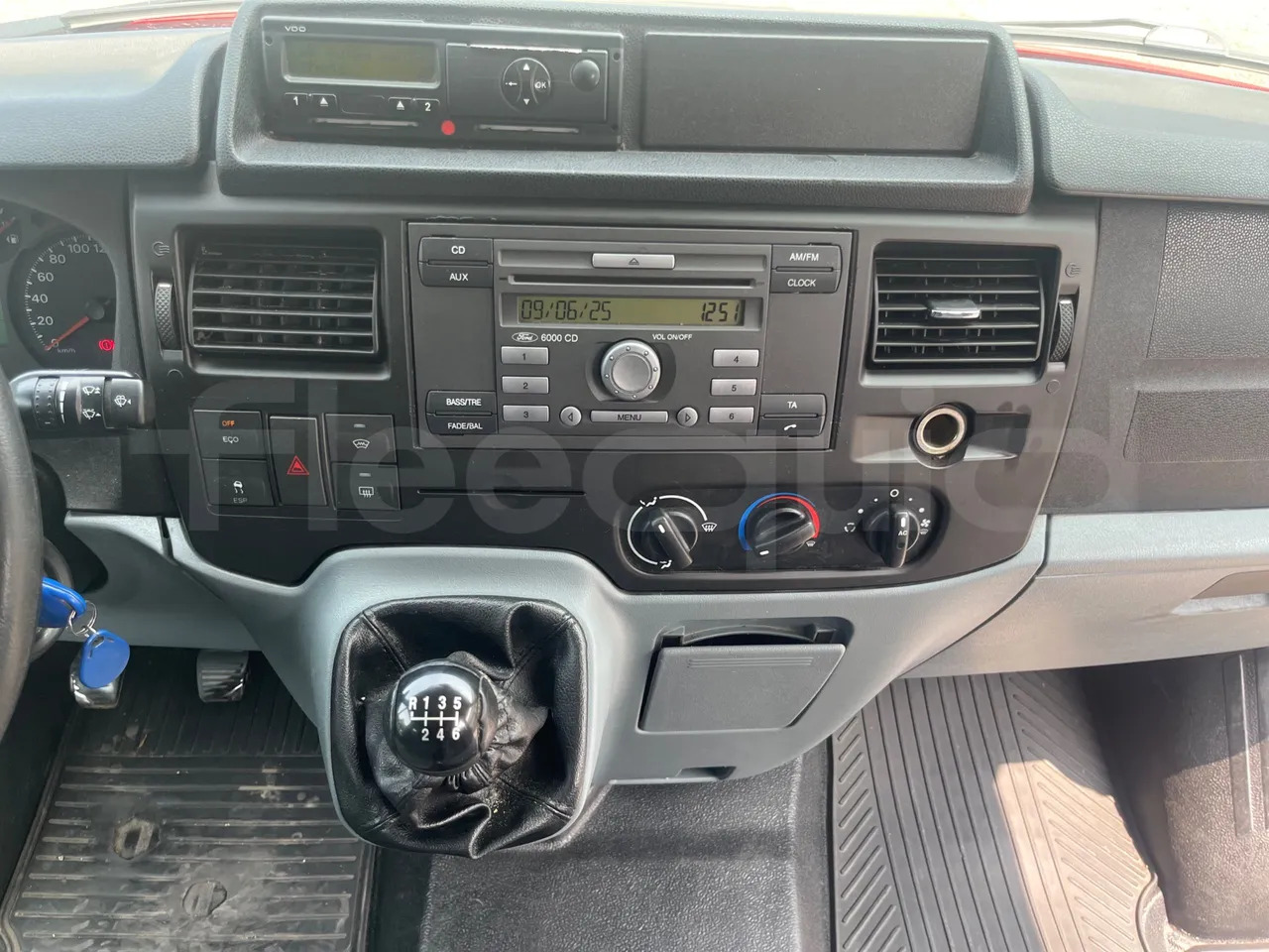 Ford Transit Tourneo - Minibüs, Minivan: fotoğraf 2 Ford Transit Tourneo - Minibüs, Minivan: fotoğraf 2
