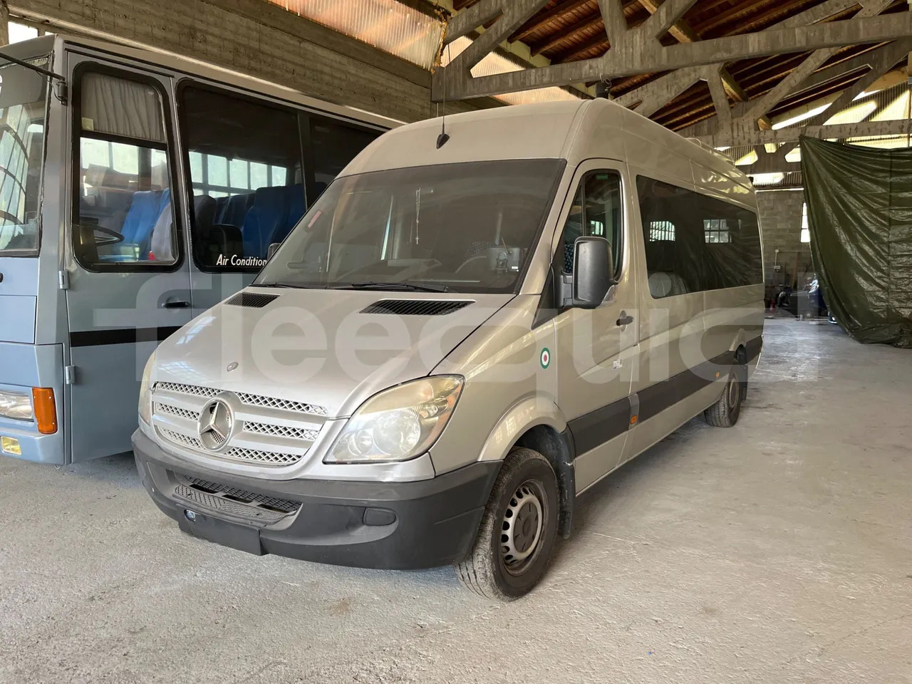Mercedes-Benz Evobus 0315U - Minibüs, Minivan: fotoğraf 1 Mercedes-Benz Evobus 0315U - Minibüs, Minivan: fotoğraf 1