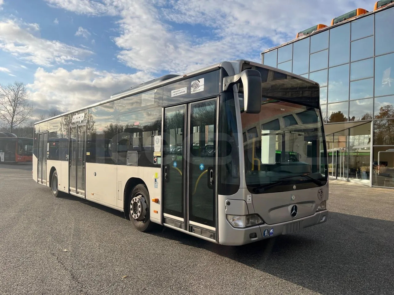 Mercedes-Benz O 530 - Şehir otobüsü: fotoğraf 1 Mercedes-Benz O 530 - Şehir otobüsü: fotoğraf 1