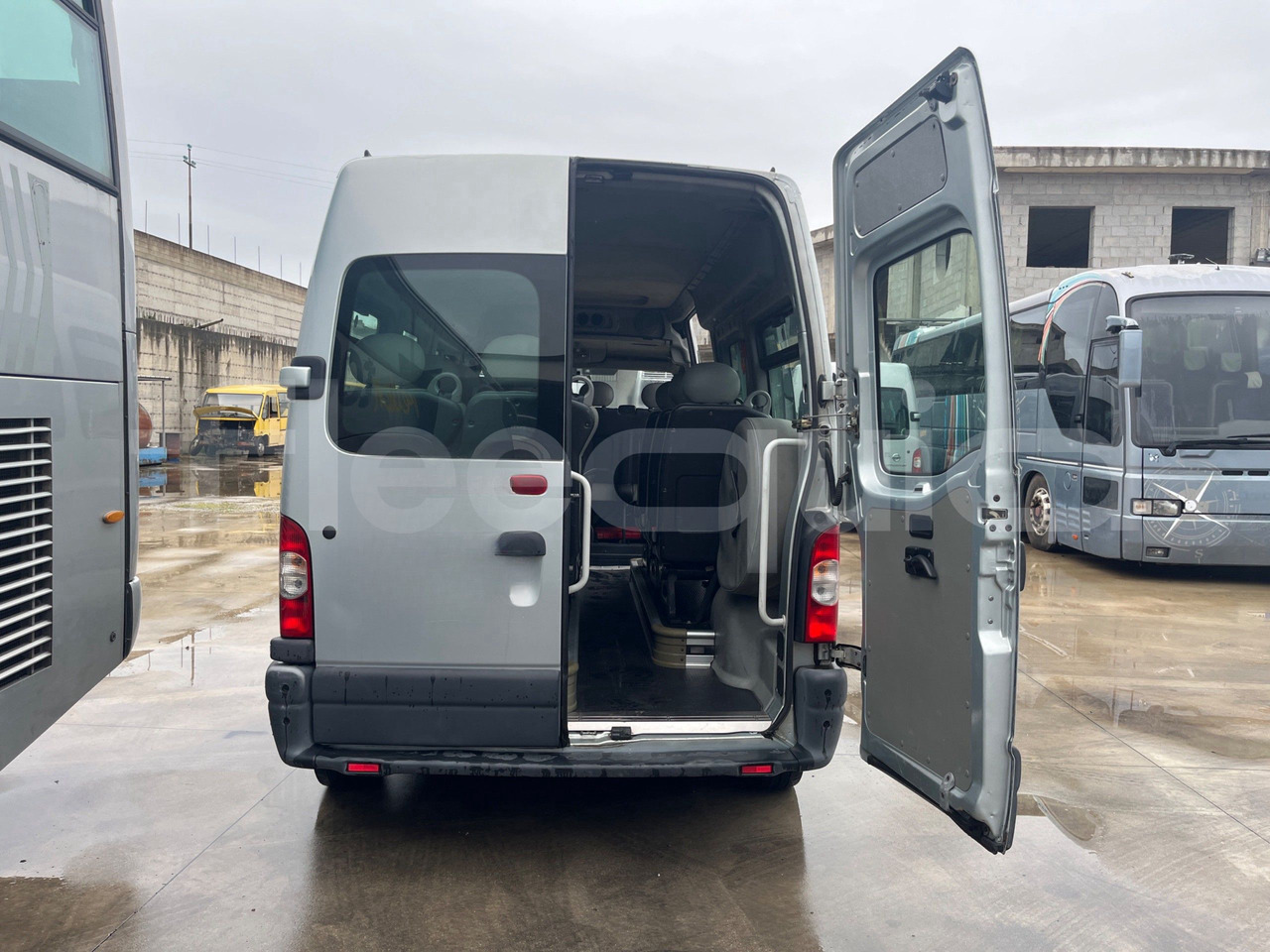 Nissan Interstar - Minibüs, Minivan: fotoğraf 5 Nissan Interstar - Minibüs, Minivan: fotoğraf 5