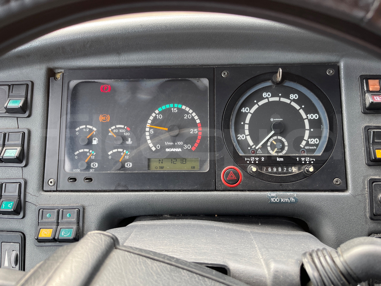 Scania Omniline - Şehirlerarası otobüs: fotoğraf 3 Scania Omniline - Şehirlerarası otobüs: fotoğraf 3