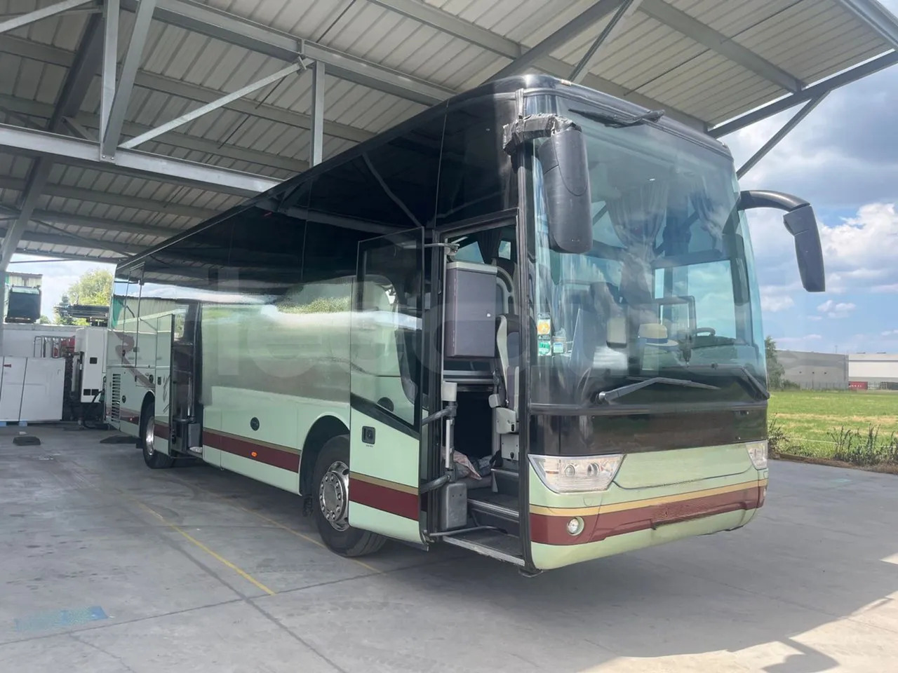 Van Hool Acron - Turistik otobüs: fotoğraf 1 Van Hool Acron - Turistik otobüs: fotoğraf 1