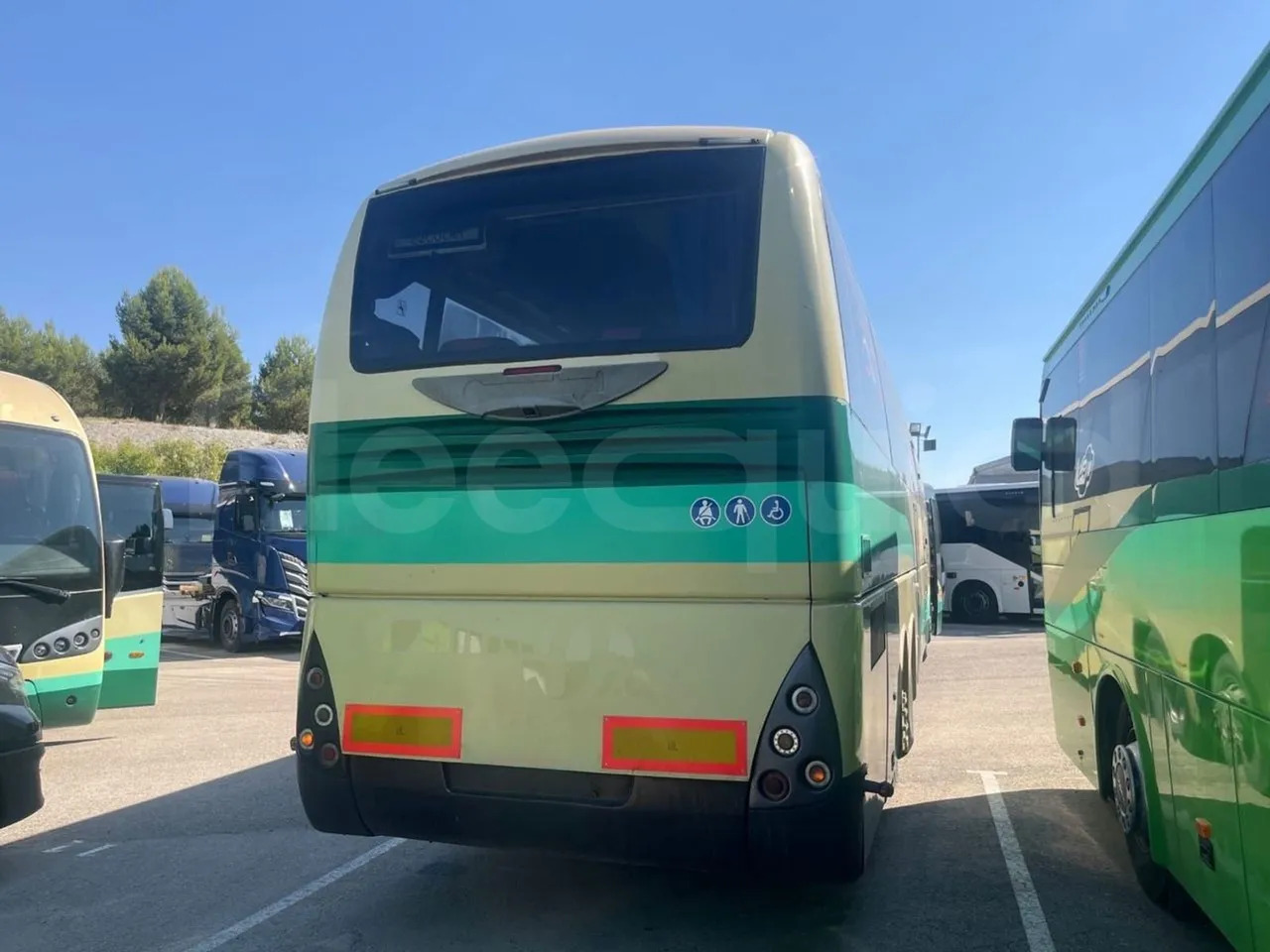 Volvo B12B - Turistik otobüs: fotoğraf 4 Volvo B12B - Turistik otobüs: fotoğraf 4