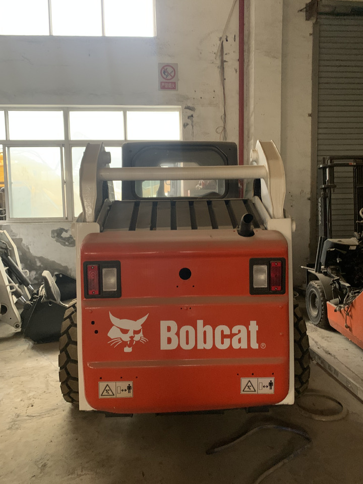 BOBCAT S185 - Mini yükleyici: fotoğraf 4 BOBCAT S185 - Mini yükleyici: fotoğraf 4