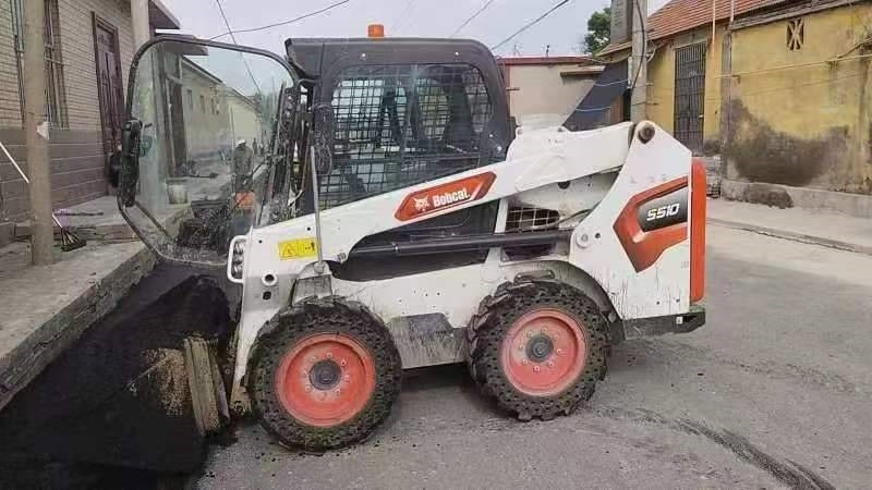 Bobcat S 510 - Mini yükleyici: fotoğraf 1 Bobcat S 510 - Mini yükleyici: fotoğraf 1