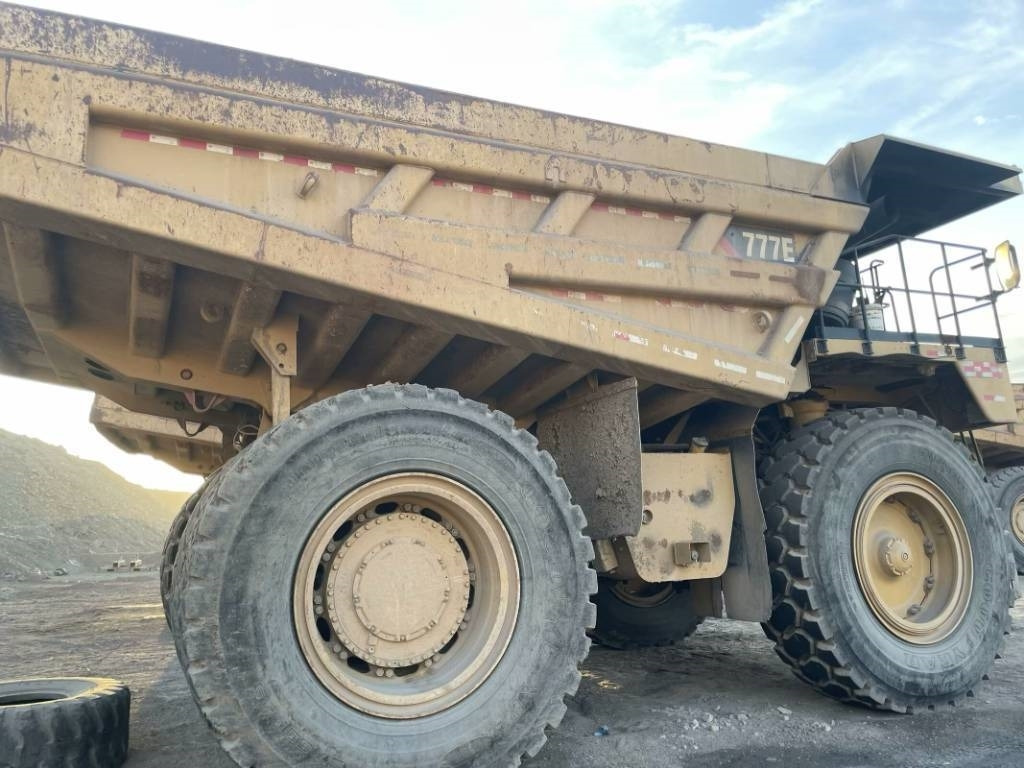 CAT 777e - Rijit kamyonu: fotoğraf 3 CAT 777e - Rijit kamyonu: fotoğraf 3