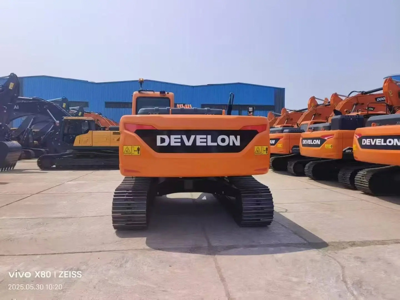 Develon DX220LCA-2M - Ekskavatör: fotoğraf 2 Develon DX220LCA-2M - Ekskavatör: fotoğraf 2