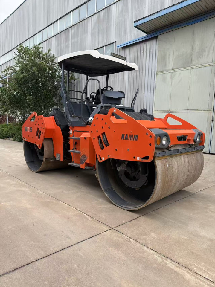 HAMM HD128 - Yol silindiri: fotoğraf 1 HAMM HD128 - Yol silindiri: fotoğraf 1