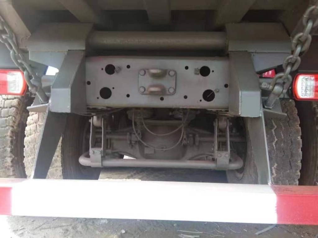 Howo 6X4 - Damperli kamyon: fotoğraf 3 Howo 6X4 - Damperli kamyon: fotoğraf 3