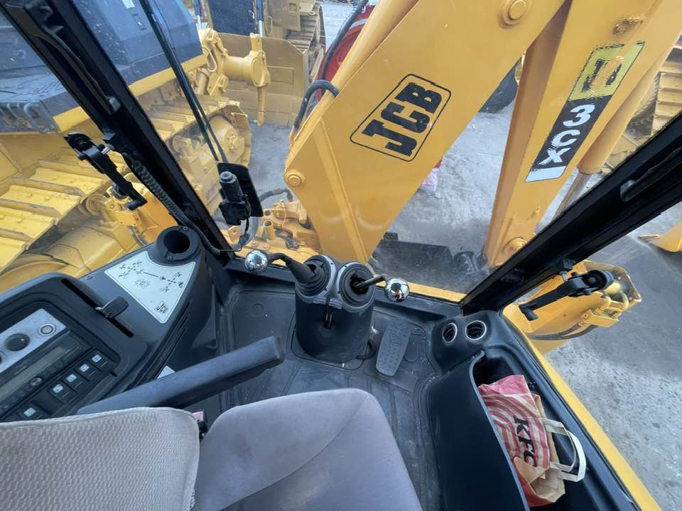 JCB 3CX - Iş makinesi: fotoğraf 3 JCB 3CX - Iş makinesi: fotoğraf 3