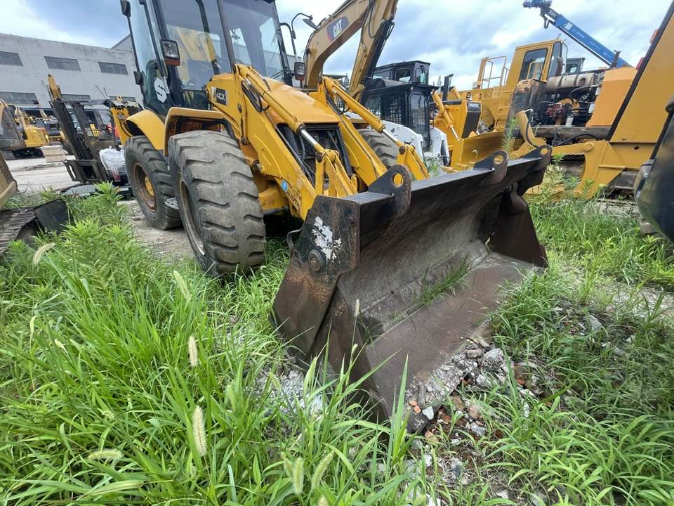 JCB 4CX - Iş makinesi: fotoğraf 4 JCB 4CX - Iş makinesi: fotoğraf 4