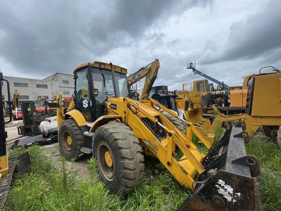 JCB 4CX - Iş makinesi: fotoğraf 1 JCB 4CX - Iş makinesi: fotoğraf 1