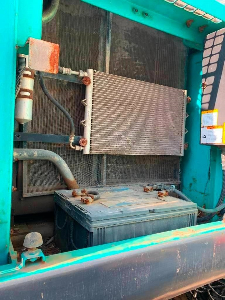 Kobelco SK 210 LC-8 - Paletli ekskavatör: fotoğraf 5 Kobelco SK 210 LC-8 - Paletli ekskavatör: fotoğraf 5