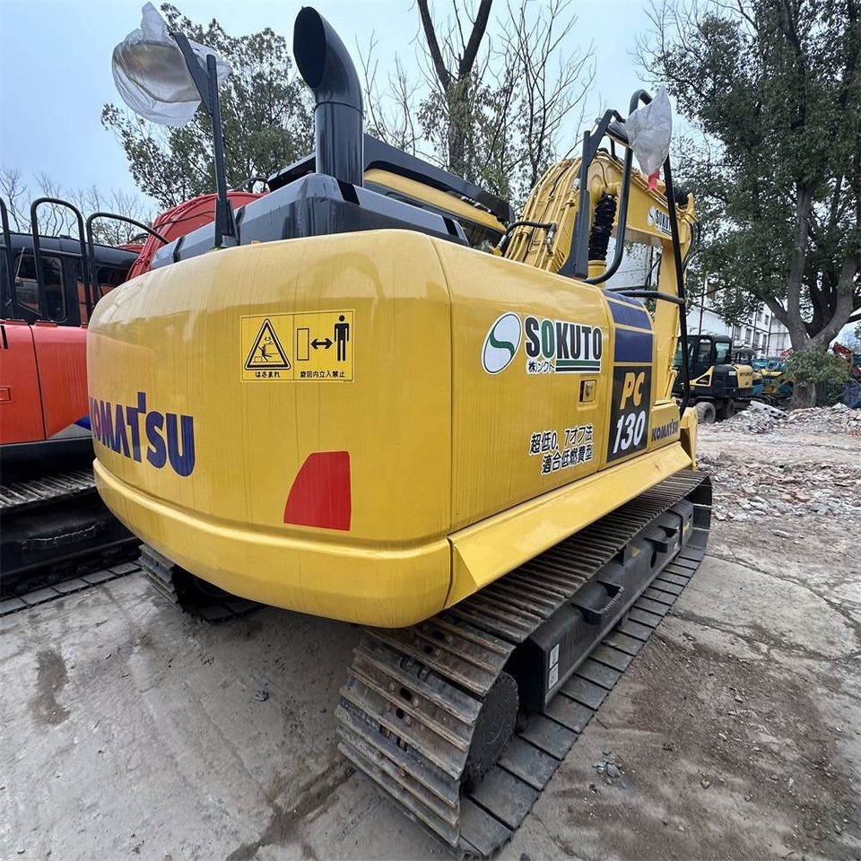 Komatsu PC 130-7 - Paletli ekskavatör: fotoğraf 4 Komatsu PC 130-7 - Paletli ekskavatör: fotoğraf 4