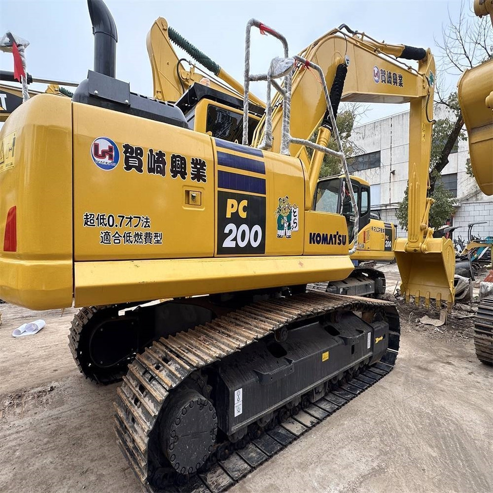 Komatsu PC 200 - Paletli ekskavatör: fotoğraf 1 Komatsu PC 200 - Paletli ekskavatör: fotoğraf 1