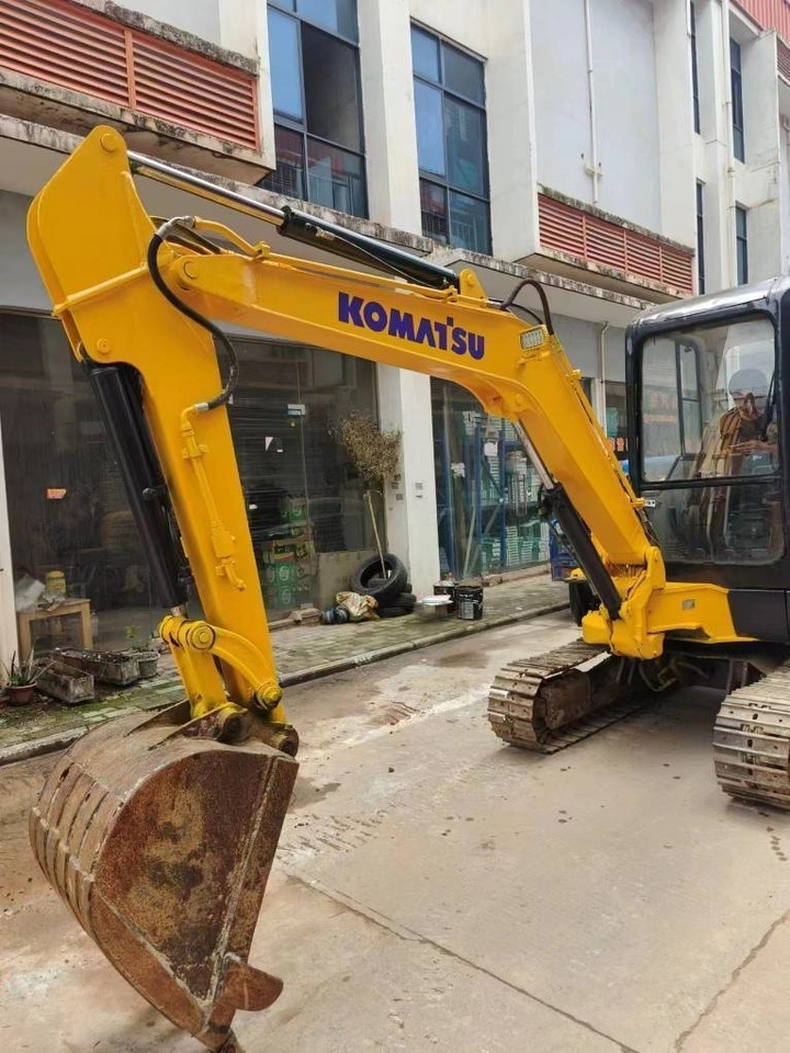 Komatsu PC 35 R-8 - Mini ekskavatör: fotoğraf 4 Komatsu PC 35 R-8 - Mini ekskavatör: fotoğraf 4