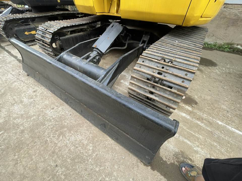 Komatsu PC78MR-6 - Mini ekskavatör: fotoğraf 5 Komatsu PC78MR-6 - Mini ekskavatör: fotoğraf 5