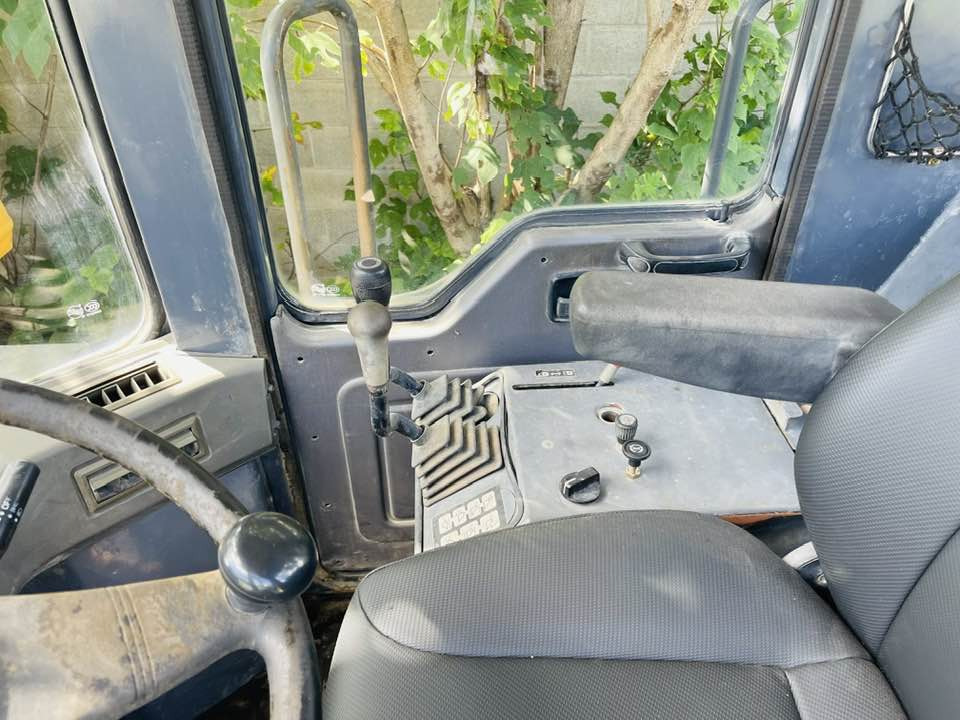 Komatsu WA380-8 - Tekerlekli yükleyici: fotoğraf 2 Komatsu WA380-8 - Tekerlekli yükleyici: fotoğraf 2