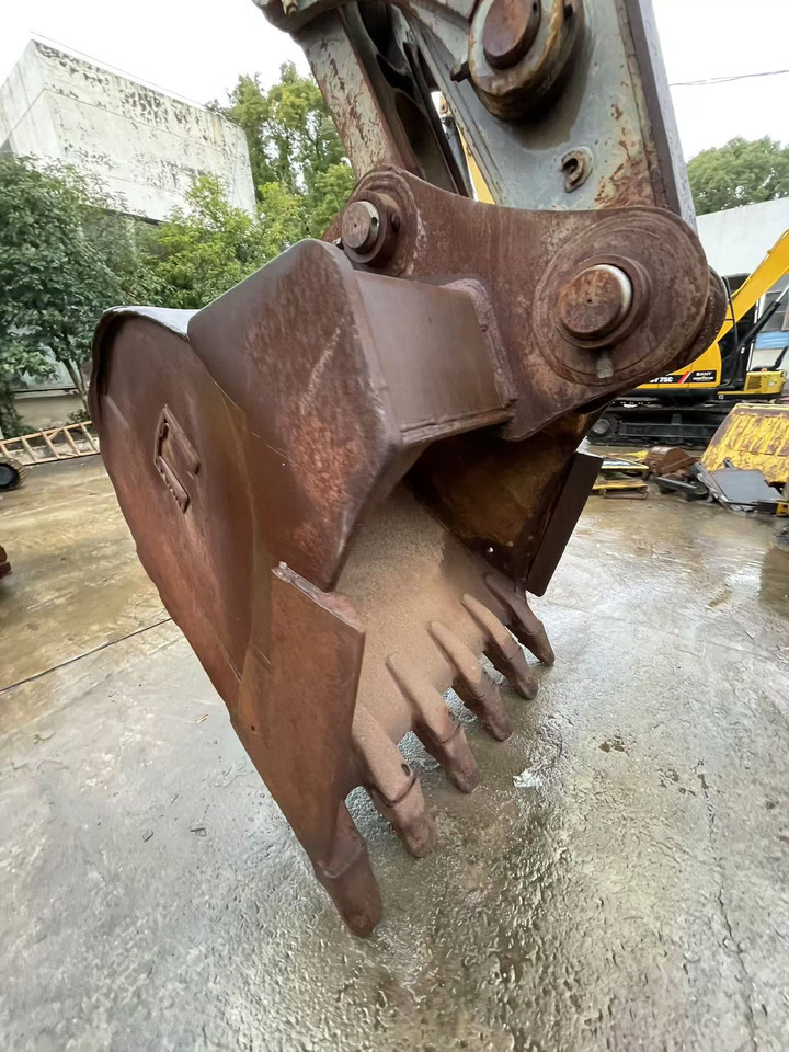 VOLVO EC380DL - Tekerlekli ekskavatör: fotoğraf 5 VOLVO EC380DL - Tekerlekli ekskavatör: fotoğraf 5