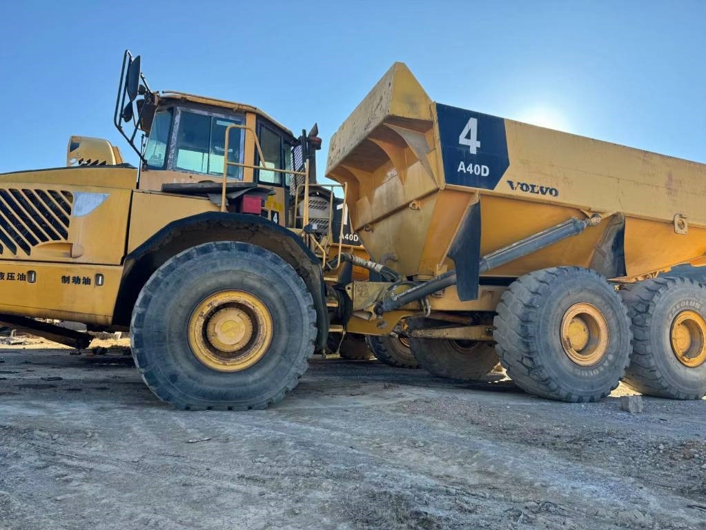 Volvo A 40 D - Belden kırma kaya kamyonu: fotoğraf 1 Volvo A 40 D - Belden kırma kaya kamyonu: fotoğraf 1