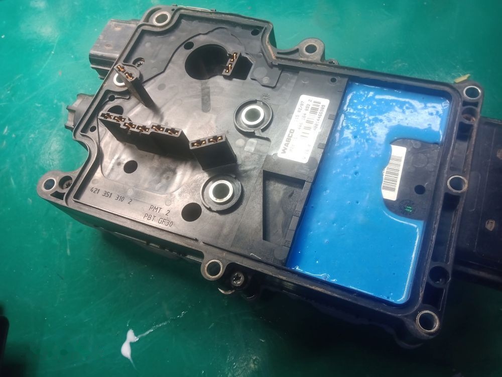 WABCO Naprawa sterownik skrzyni biegów Mercedes Actros mp2 mp3 eps3 - Elektrik sistemi - Kamyon: fotoğraf 5 WABCO Naprawa sterownik skrzyni biegów Mercedes Actros mp2 mp3 eps3 - Elektrik sistemi - Kamyon: fotoğraf 5