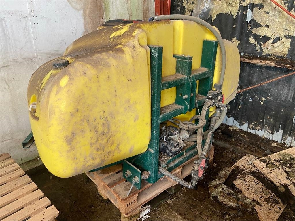 Danfoil 1500 L - Tarla pülverizatör: fotoğraf 1 Danfoil 1500 L - Tarla pülverizatör: fotoğraf 1