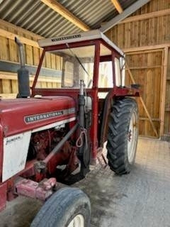 International 474 M.FRONTLÆSSER - Traktör: fotoğraf 1 International 474 M.FRONTLÆSSER - Traktör: fotoğraf 1