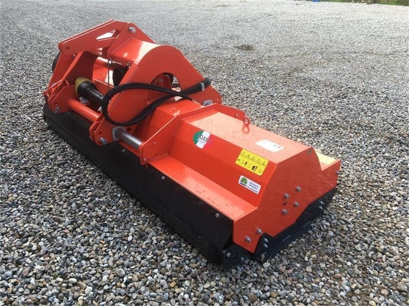 Boxer Boxer AG 2800 front og bagmonteret - Sap parçalama makinası: fotoğraf 3 Boxer Boxer AG 2800 front og bagmonteret - Sap parçalama makinası: fotoğraf 3