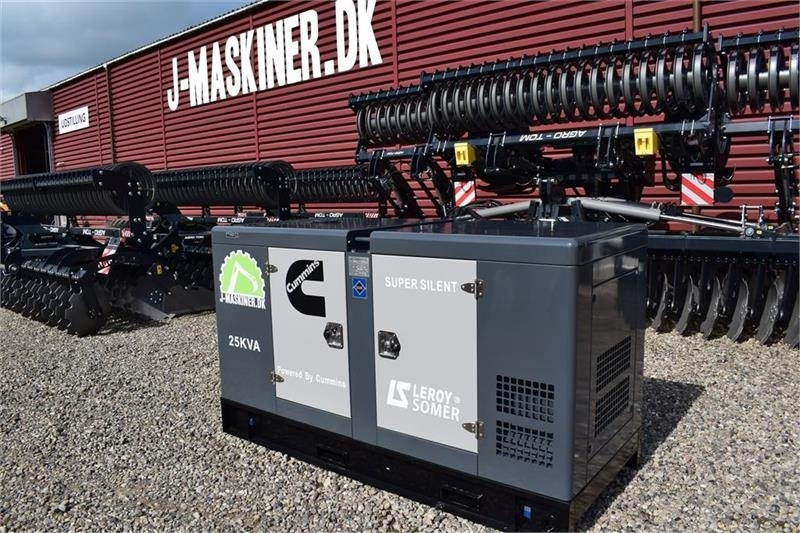 - - - Cummins 25kva - Elektrikli jeneratör: fotoğraf 2 - - - Cummins 25kva - Elektrikli jeneratör: fotoğraf 2