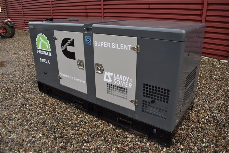 Cummins 88 KvA - Elektrikli jeneratör: fotoğraf 1 Cummins 88 KvA - Elektrikli jeneratör: fotoğraf 1