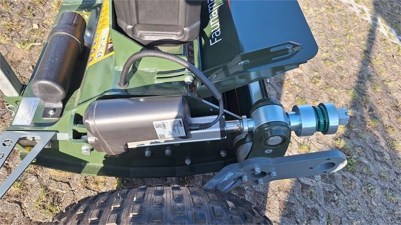 Faunamaster FM130 - Çim biçme makinesi: fotoğraf 3 Faunamaster FM130 - Çim biçme makinesi: fotoğraf 3