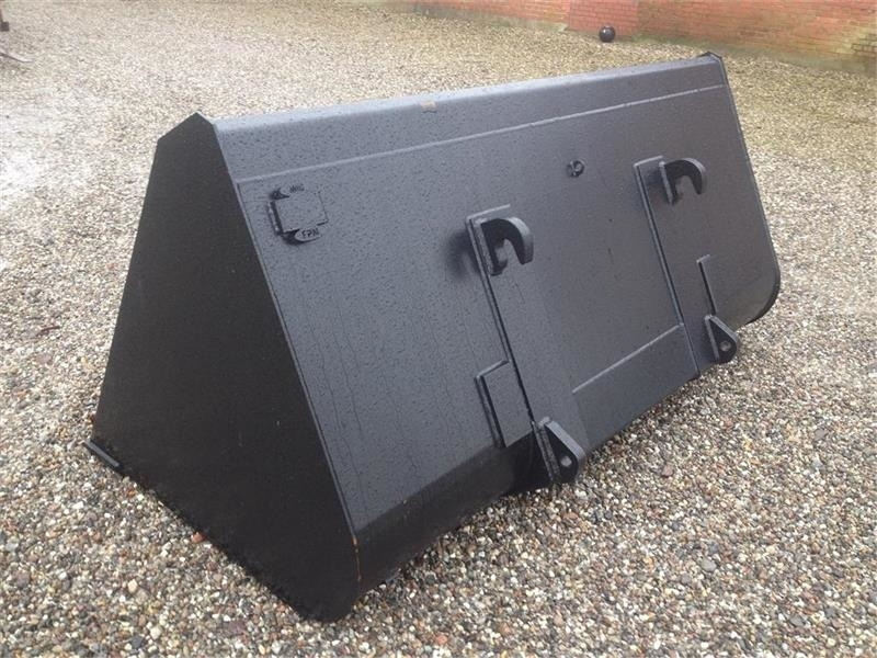 Manitou J-Maskiner Kornskovl - Teleskopik yükleyici: fotoğraf 2 Manitou J-Maskiner Kornskovl - Teleskopik yükleyici: fotoğraf 2