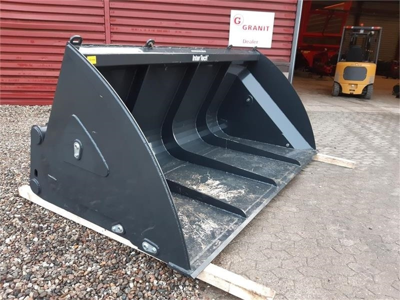 Inter-Tech højtipskovl inter-tech 3 meters - Tarım araçları: fotoğraf 1 Inter-Tech højtipskovl inter-tech 3 meters - Tarım araçları: fotoğraf 1