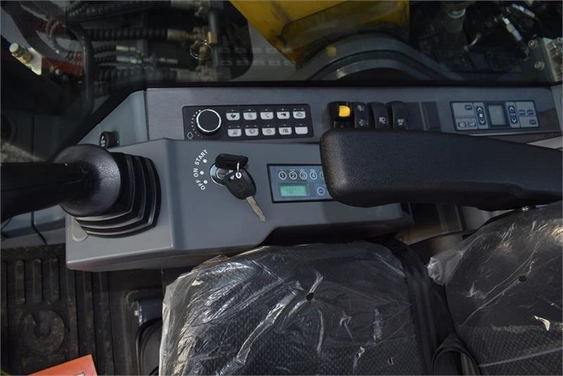 Paletli ekskavatör - - - xcmg xe150e: fotoğraf 12 Paletli ekskavatör - - - xcmg xe150e: fotoğraf 12