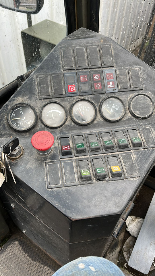 VALMET TD1612 SX 1620 - Dizel forklift: fotoğraf 4 VALMET TD1612 SX 1620 - Dizel forklift: fotoğraf 4