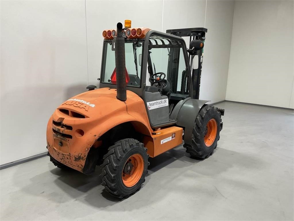 Ausa C250HX4 - Arazi tipi forklift: fotoğraf 2 Ausa C250HX4 - Arazi tipi forklift: fotoğraf 2
