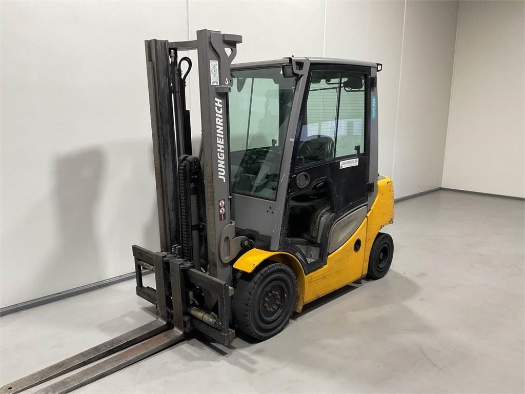 Jungheinrich DFG 425S - Dizel forklift: fotoğraf 4 Jungheinrich DFG 425S - Dizel forklift: fotoğraf 4