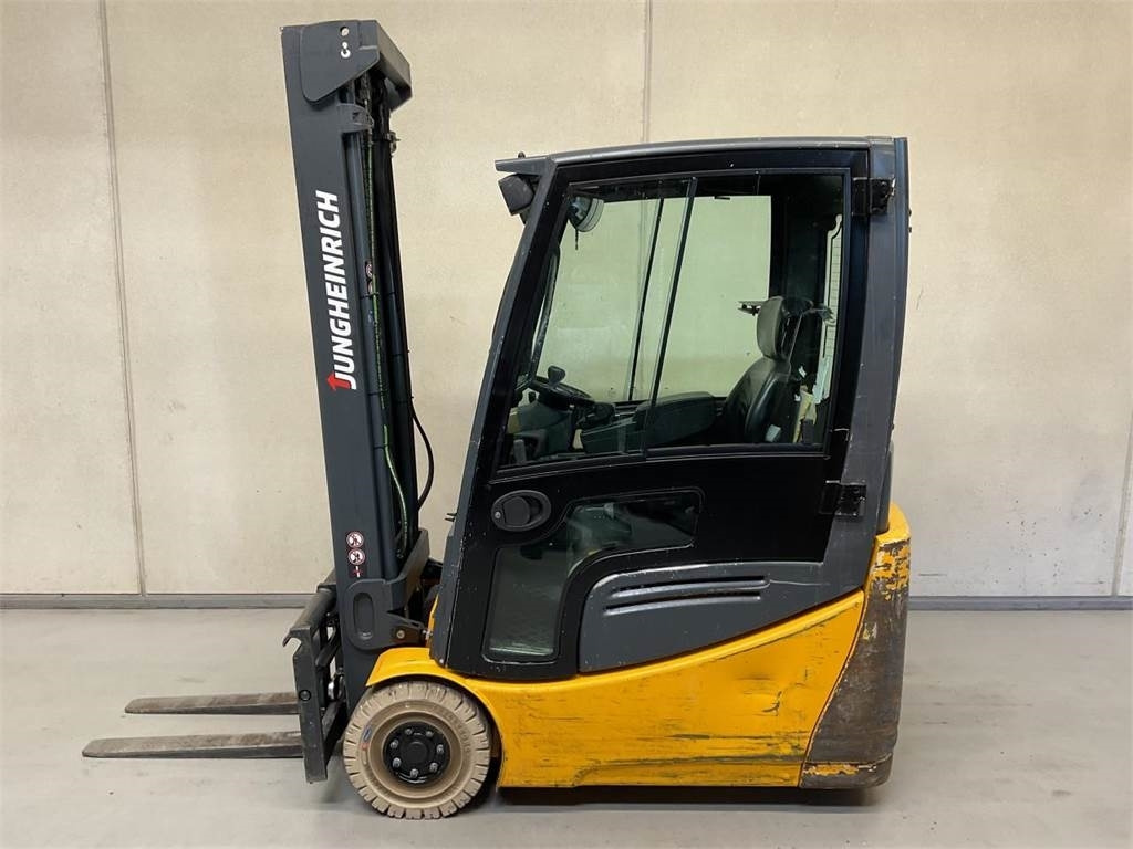 Jungheinrich EFG 216  - Elektrikli forklift: fotoğraf 3 Jungheinrich EFG 216  - Elektrikli forklift: fotoğraf 3