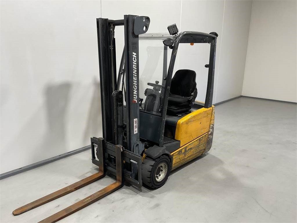 Jungheinrich EFG-DF AC 18 MP  - Elektrikli forklift: fotoğraf 4 Jungheinrich EFG-DF AC 18 MP  - Elektrikli forklift: fotoğraf 4