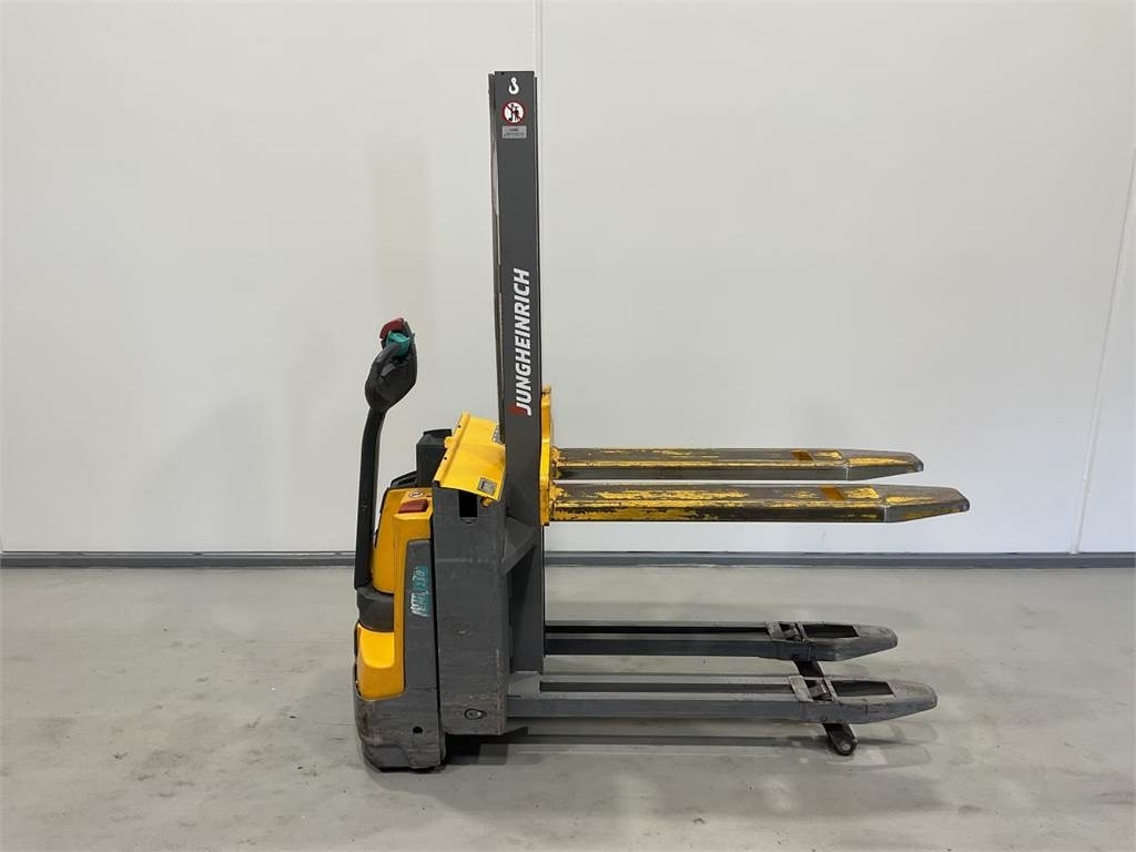 Jungheinrich EMD 118 - Istif makinası: fotoğraf 1 Jungheinrich EMD 118 - Istif makinası: fotoğraf 1