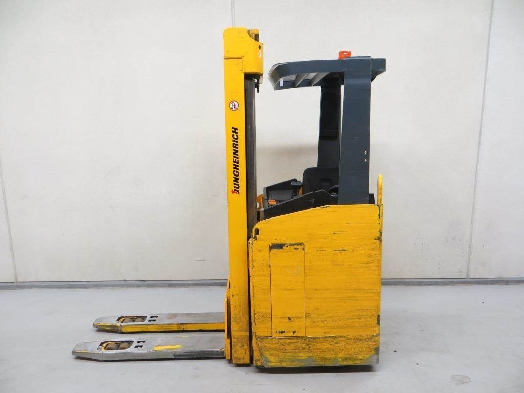 Jungheinrich ESC 316Z - Istif makinası: fotoğraf 2 Jungheinrich ESC 316Z - Istif makinası: fotoğraf 2