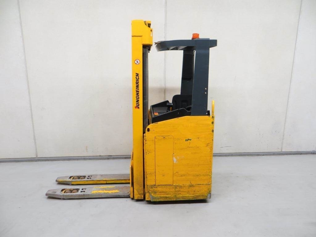Jungheinrich ESC 316Z - Istif makinası: fotoğraf 2 Jungheinrich ESC 316Z - Istif makinası: fotoğraf 2